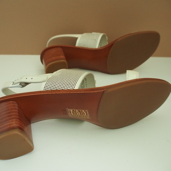 Tory Burch Lowell II Perforated Sandals-S:8 Ivory - Picture 9 of 10